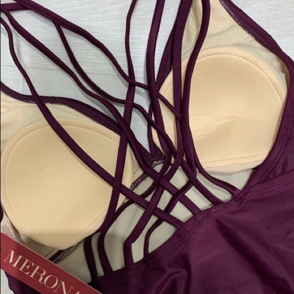 ⭐️Last one ⭐️Merona one piece swimsuit in plum - Picture 3 of 5